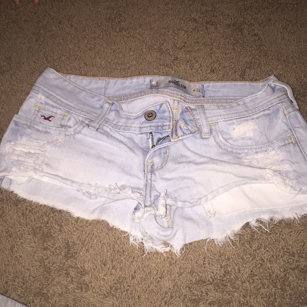 Hollister distressed shorts